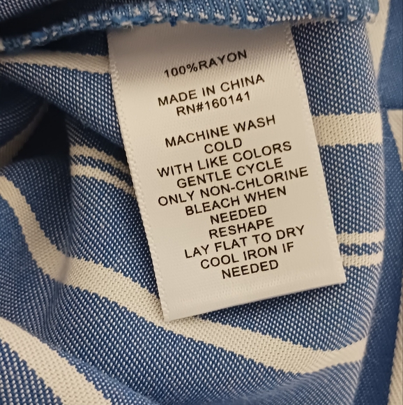 Daily Thread Striped Tunic Top M NWOT - Picture 7 of 11